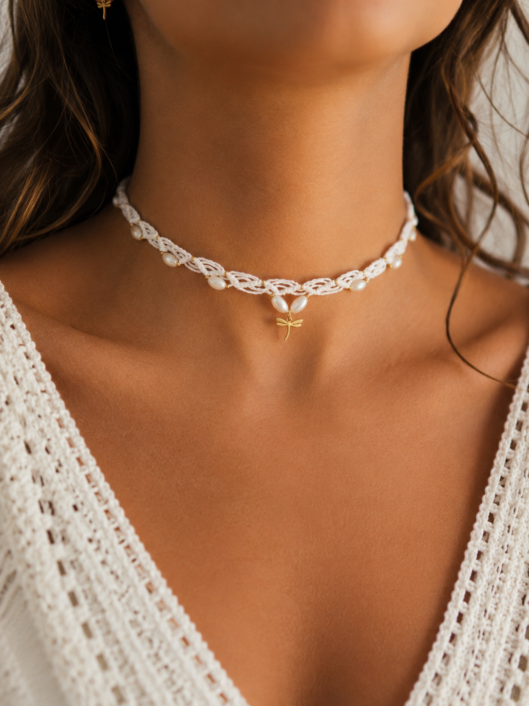 Mother of Pearl Dragonfly Choker - White